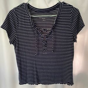 Crop Lace up shirt